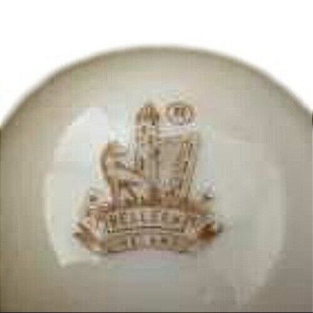 Vintage ASHTRAY "Thorn" by Belleek Pottery, Made in Ireland, Square 4" Porcelain - Picture 2 of 7